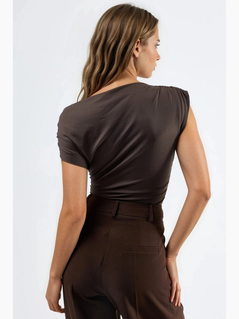 Mouwloos top asymmetrische halslijn accessoire detail hiccup Lichtbruin - Kiabi
