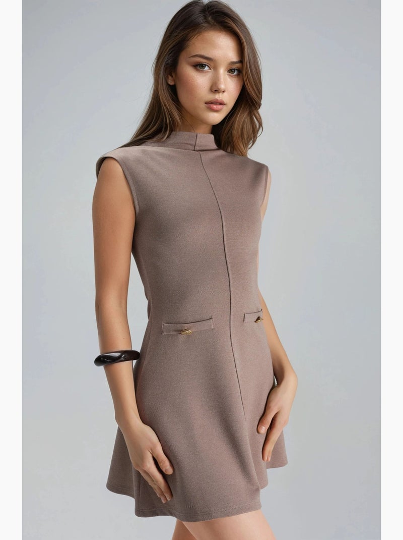 Mouwloze a-lijn mini-jurk met mandarijnkraag busem Klei-beige - Kiabi