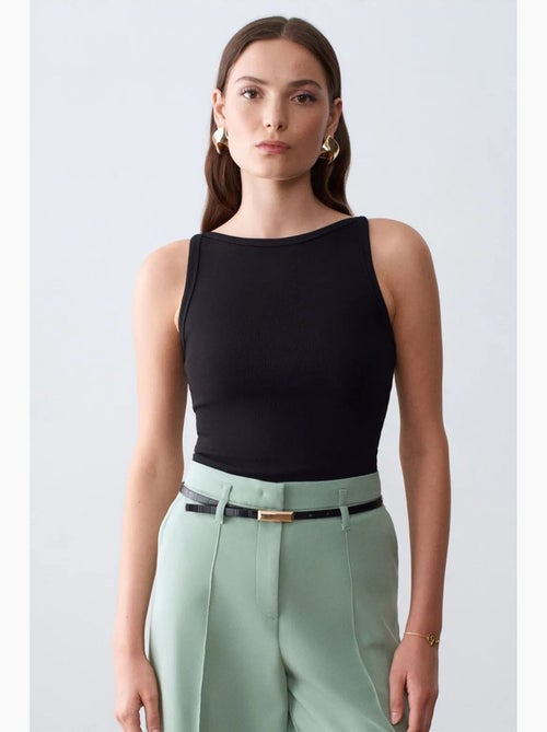 Mouwloze blouse met halternek en ribstructuur dilvin - Kiabi