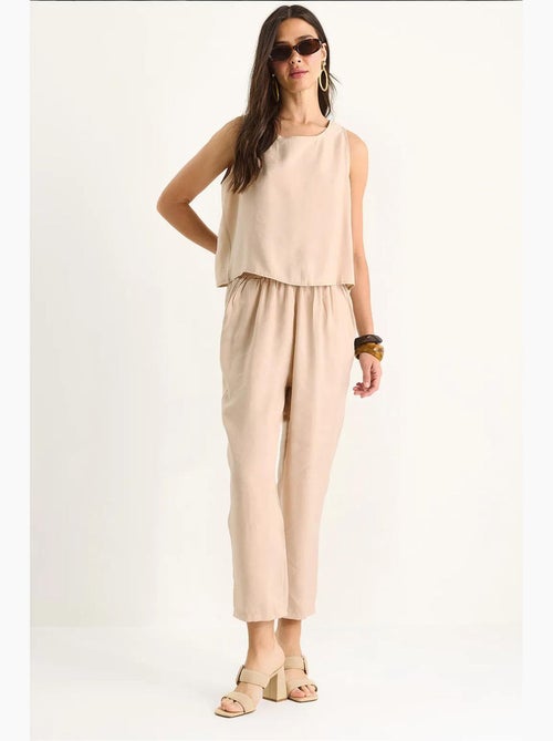 Mouwloze blouse met ronde hals en carrof fıt-broek set lucci - Kiabi