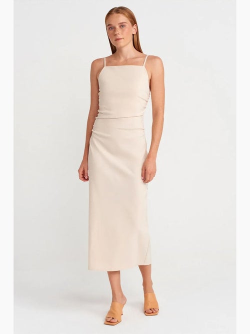 Mouwloze bodycon midi-jurk dilvin - Kiabi Mouwloze bodycon midi-jurk dilvin - Kiabi