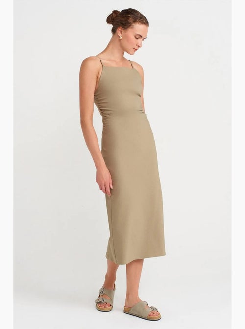 Mouwloze bodycon midi-jurk dilvin - Kiabi Mouwloze bodycon midi-jurk dilvin - Kiabi
