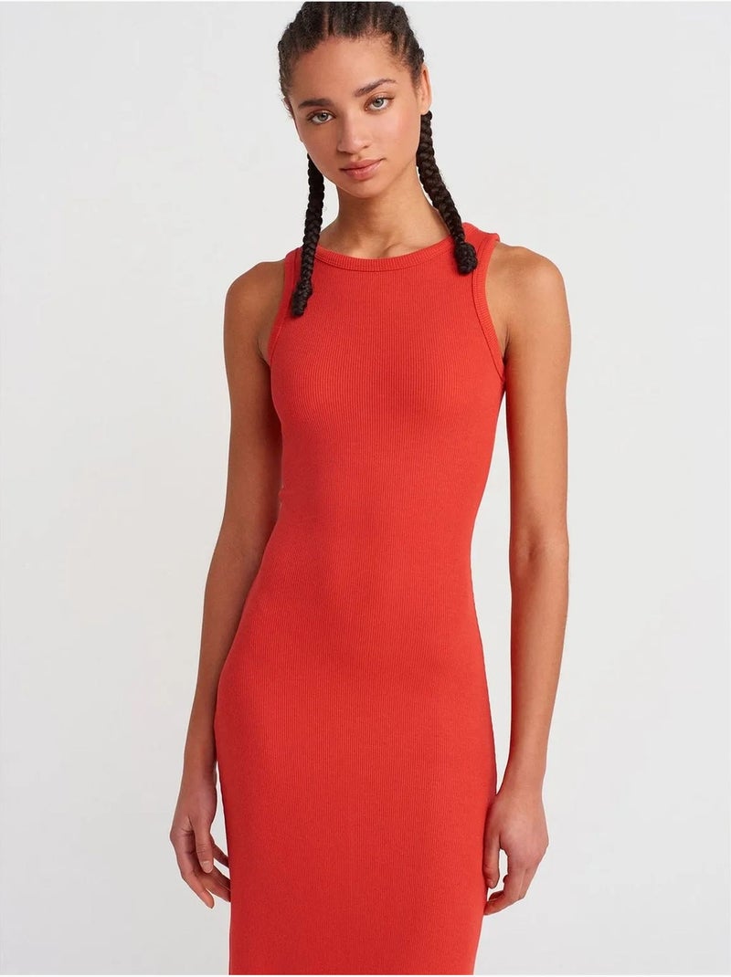 Mouwloze bodycon midi-jurk met split dilvin Rood - Kiabi