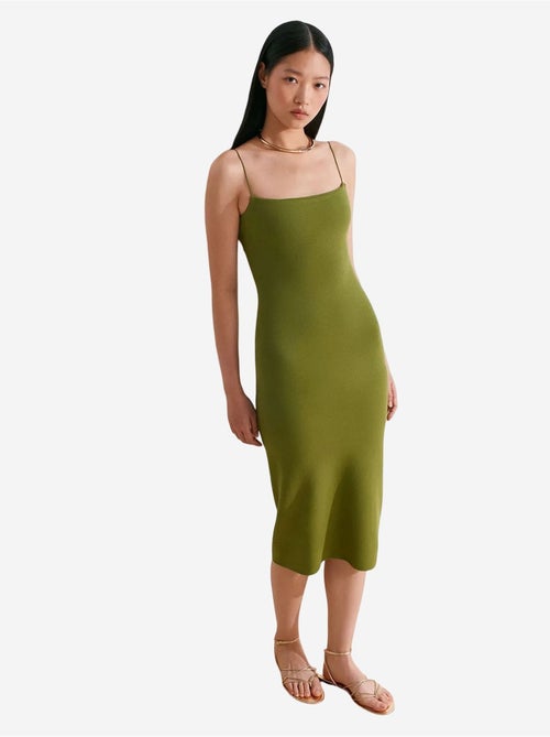 Mouwloze bodycon midi-jurk met uitsnijding dilvin - Kiabi Mouwloze bodycon midi-jurk met uitsnijding dilvin - Kiabi