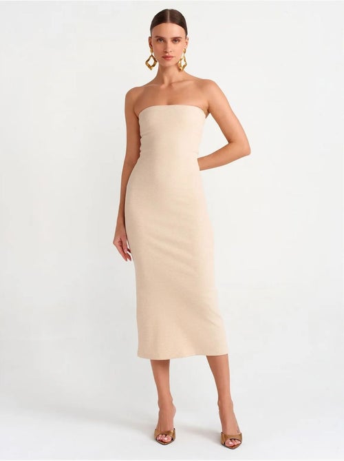 Mouwloze bodycon midi-jurk zonder bandjes dilvin - Kiabi Mouwloze bodycon midi-jurk zonder bandjes dilvin - Kiabi