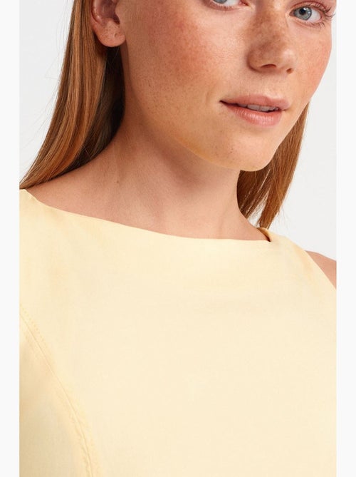 Mouwloze midi bodyconjurk met split dilvin - Kiabi Mouwloze midi bodyconjurk met split dilvin - Kiabi