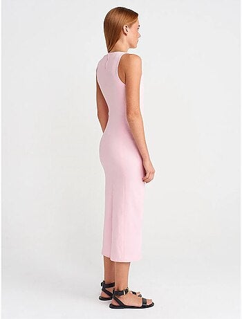 Mouwloze midi bodyconjurk met split dilvin