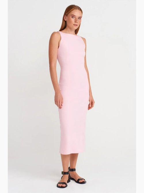 Mouwloze midi bodyconjurk met split dilvin - Kiabi Mouwloze midi bodyconjurk met split dilvin - Kiabi