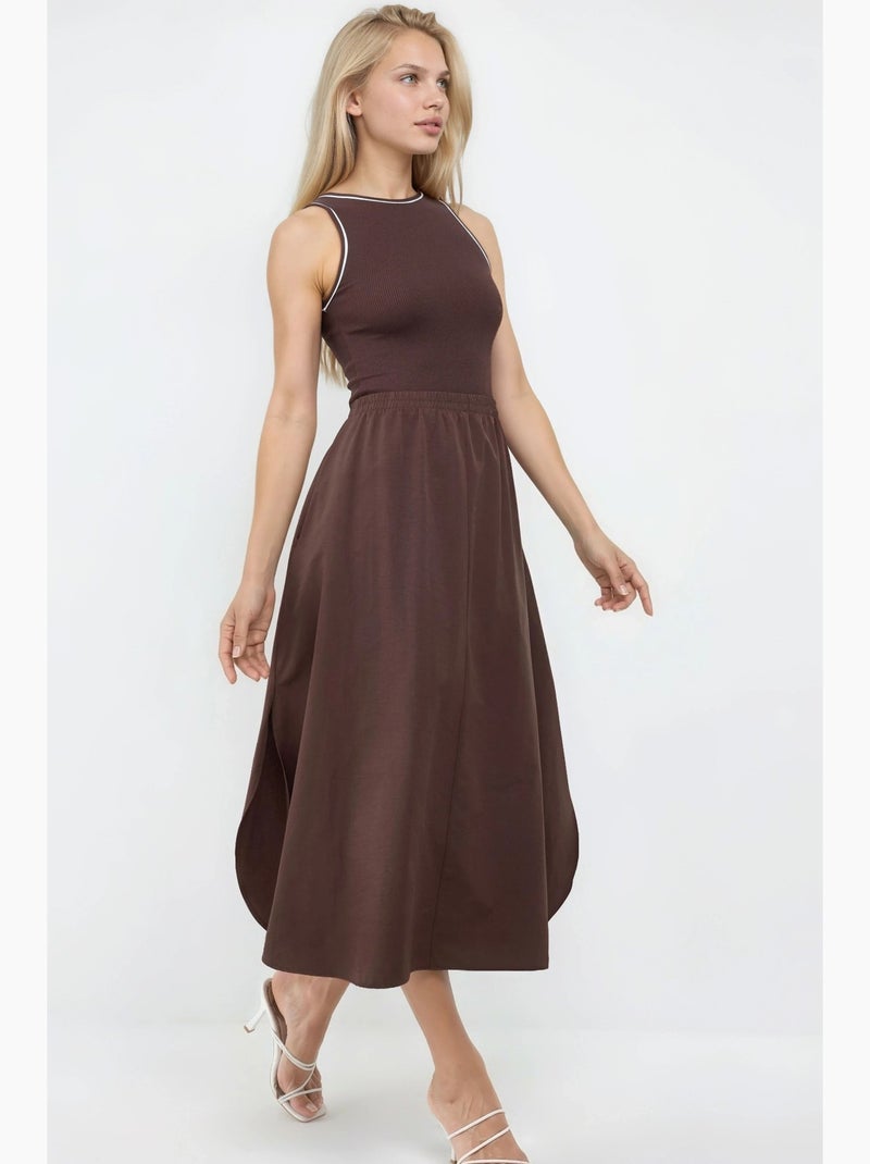 Mouwloze midi-jurk met ronde hals busem Donkerbruin - Kiabi