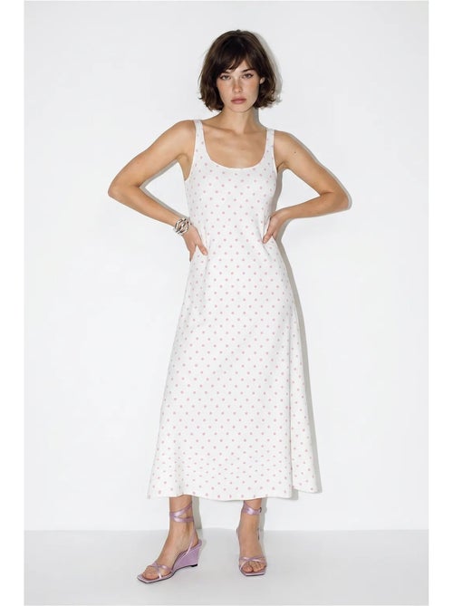 Mouwloze midi-jurk met stippen en strikdetail lucci - Kiabi Mouwloze midi-jurk met stippen en strikdetail lucci - Kiabi