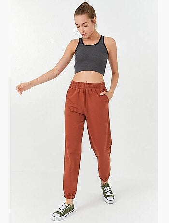 Mouwloze ribgebreide crop top tommy