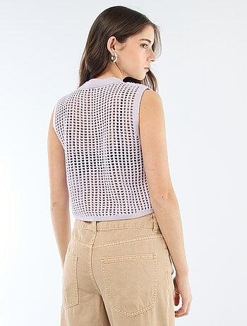 Mouwloze top van gehaakte stof