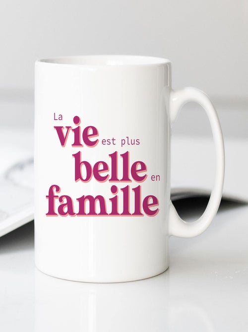 Mug LA VIE EST PLUS BELLE EN FAMILLE ROSE - Kiabi Mug LA VIE EST PLUS BELLE EN FAMILLE ROSE - Kiabi
