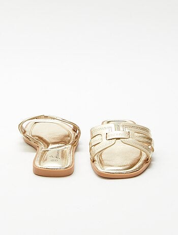 Muiltjes van imitatieleer met craquelé-effect