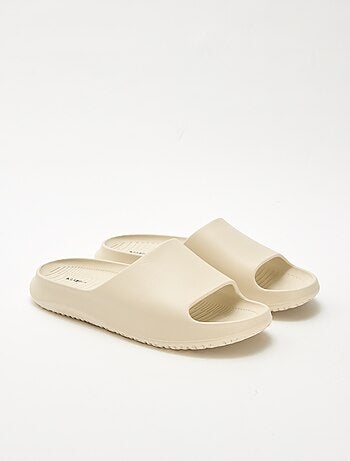 Mules de piscine compensées