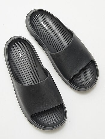 Mules de piscine compensées