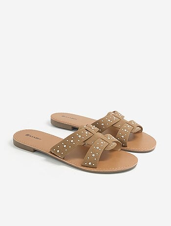 Mules met bandjes met studs