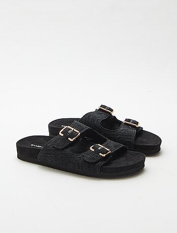 Mules met dubbele bandjes in macramé