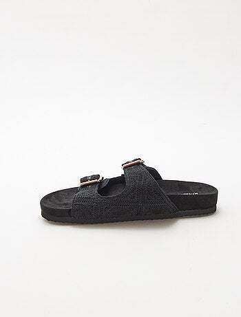 Mules met dubbele bandjes in macramé
