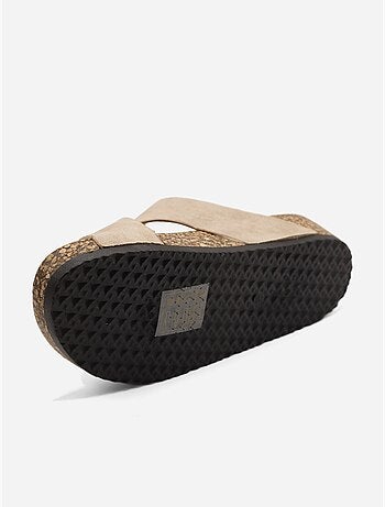 Mules met gekruiste bandjes
