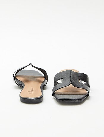 Mules van imitatieleer