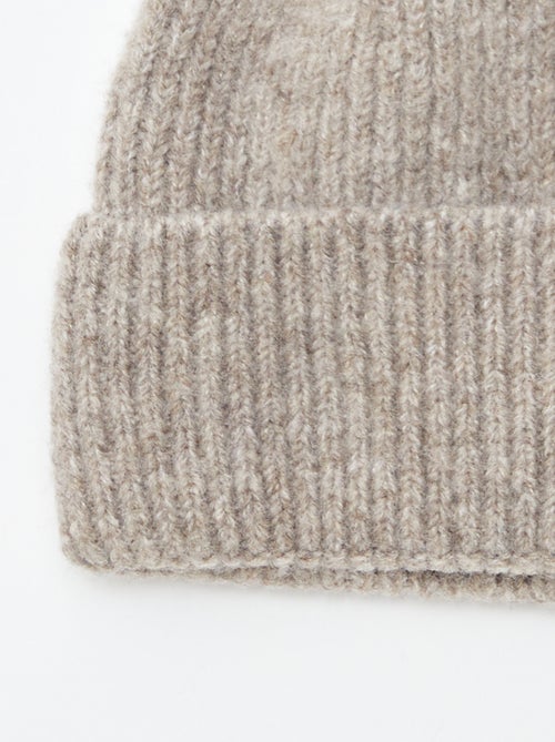 Muts met omslag en ribbelpatroontje - Kiabi