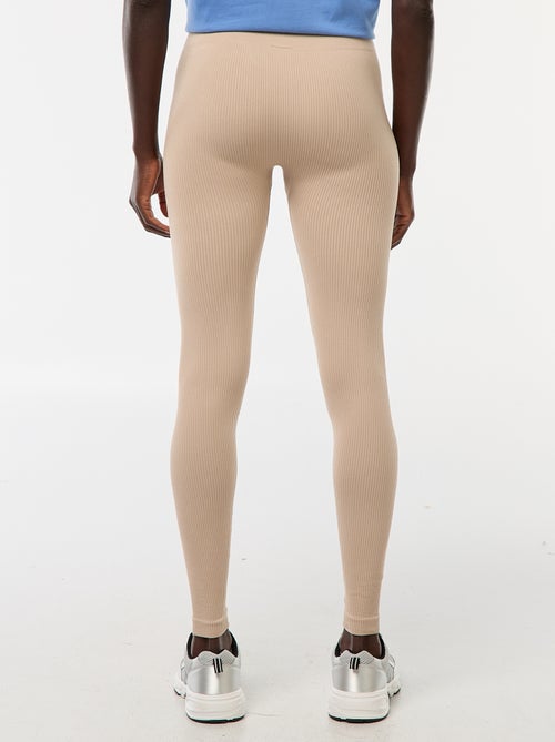 Naadloos model van ribtricot met stretch - Kiabi