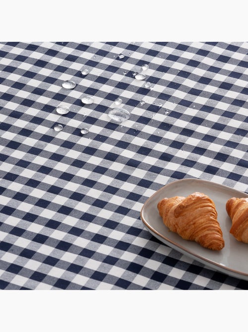 Nappe anti-taches à carreaux vichy, tissée, toucher textile - Gamusi. - Kiabi Nappe anti-taches à carreaux vichy, tissée, toucher textile - Gamusi. - Kiabi