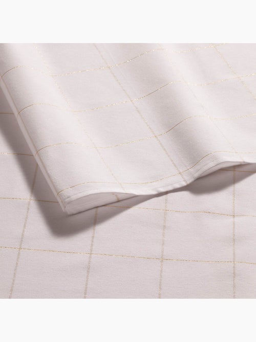 Nappe de noël en coton à carreaux avec fil lurex en relief - gamusi. - Kiabi Nappe de noël en coton à carreaux avec fil lurex en relief - gamusi. - Kiabi