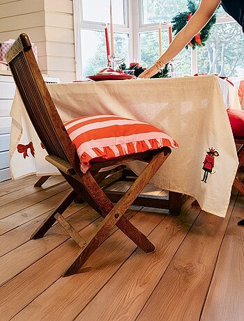 Nappe de table brodé Noël en coton et lin 150x150 cm