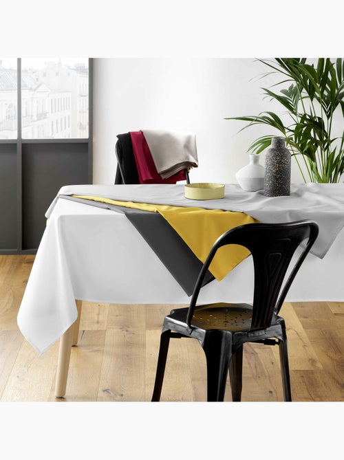 Nappe rectangulaire unie Essentiel - Kiabi Nappe rectangulaire unie Essentiel - Kiabi