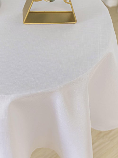 Nappe ronde infroissable et anti-tâches - Kiabi Nappe ronde infroissable et anti-tâches - Kiabi