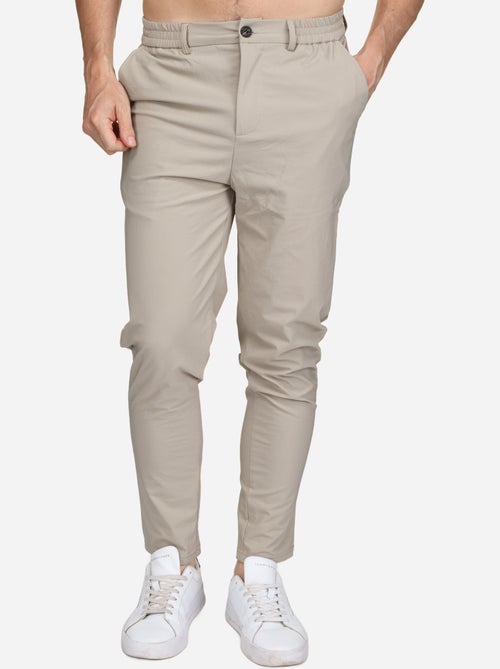 Nette broek met elastische tailleband en knoop - Frilivin - Kiabi Nette broek met elastische tailleband en knoop - Frilivin - Kiabi