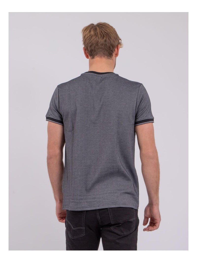 NOMIKO T-shirt met korte mouwen, ronde hals en gemaakt van puur katoen. Zwart - Kiabi
