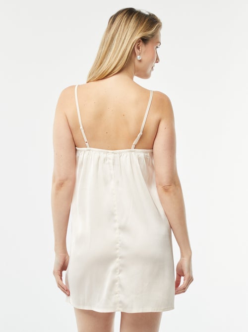 Nuisette satinée avec dentelle - Kiabi