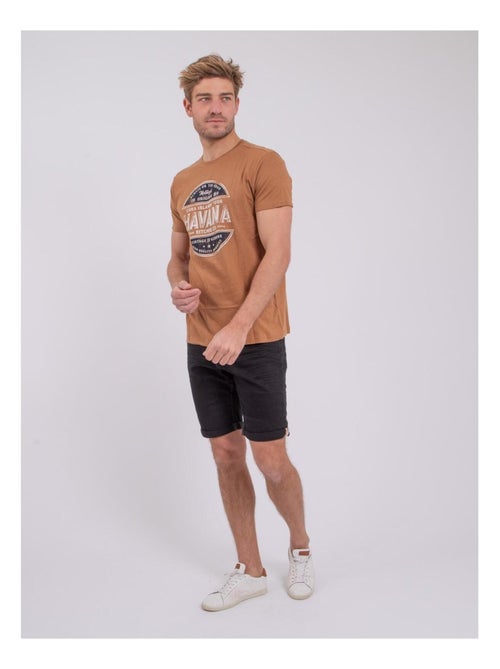 NUMATIS T-shirt met korte mouwen, ronde hals en gemaakt van puur katoen. - Kiabi NUMATIS T-shirt met korte mouwen, ronde hals en gemaakt van puur katoen. - Kiabi