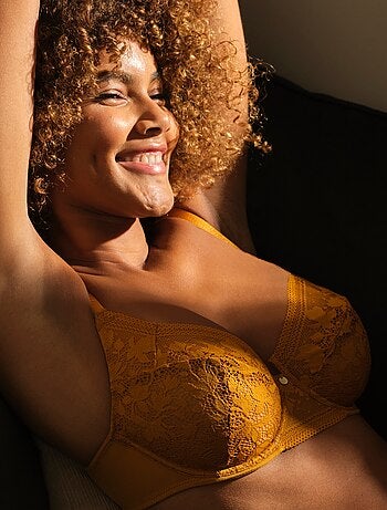 Omhullende beha van kant met beugels 'Sans Complexe'