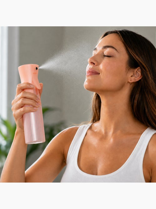Oplaadbare fijnspuit 160 ml - Kiabi Oplaadbare fijnspuit 160 ml - Kiabi