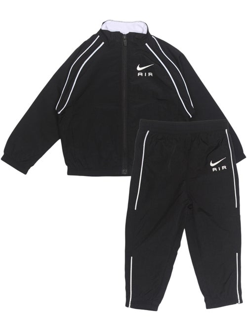 Outfit om aan te trekken - Nike - Kiabi Outfit om aan te trekken - Nike - Kiabi