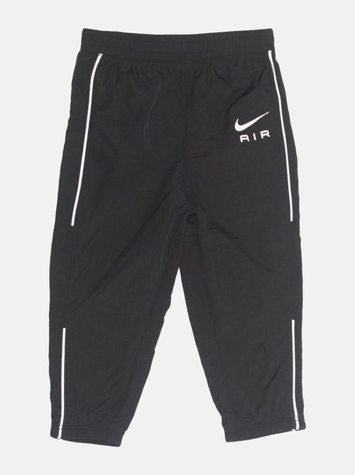 Outfit om aan te trekken - Nike - Kiabi Outfit om aan te trekken - Nike - Kiabi