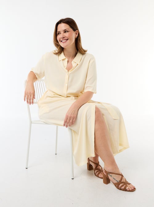 Overhemdjurk met korte mouwen en ceintuur in de taille - Kiabi