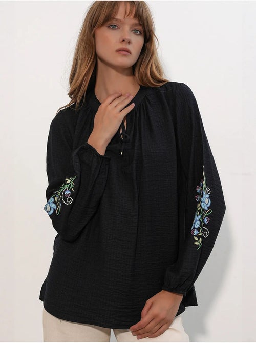 Oversized blouse van crêpe met borduursel bdart - Kiabi