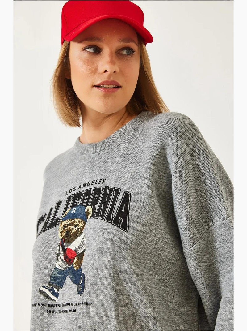 Oversized gebreide trui met berenprint en ronde hals lucci Grijs - Kiabi