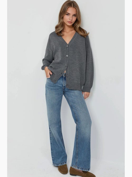 Oversized geribd v-hals vest met knopen my fashion - Kiabi Oversized geribd v-hals vest met knopen my fashion - Kiabi