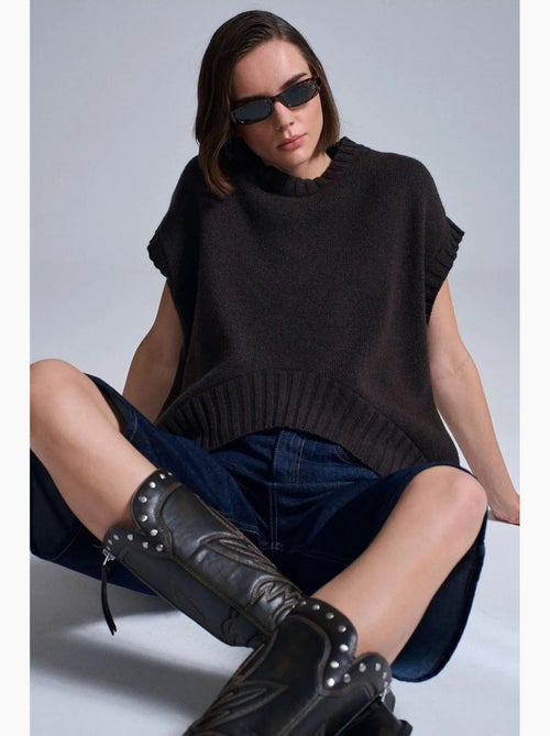 Oversized geribde gebreide pullunder dilvin - Kiabi Oversized geribde gebreide pullunder dilvin - Kiabi
