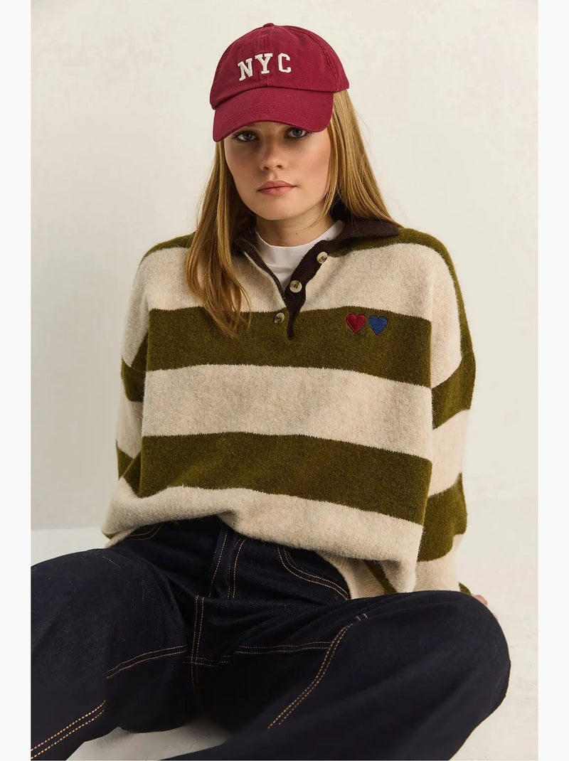 Oversized gestreepte trui met polokraag en borduursel lucci Olijfgroen - Kiabi