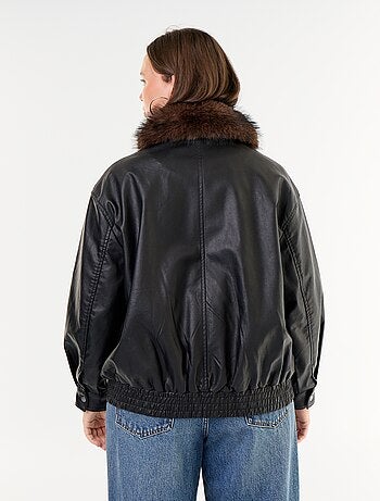 Oversized jas van imitatieleer met afneembare kraag van imitatiebont