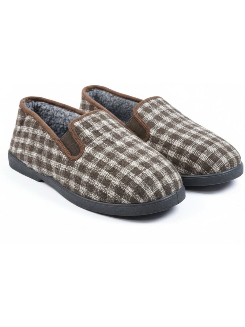 Ozabi charentaises homme fourrées carreaux et chevrons, semelle antidérapante Marron foncé - Kiabi