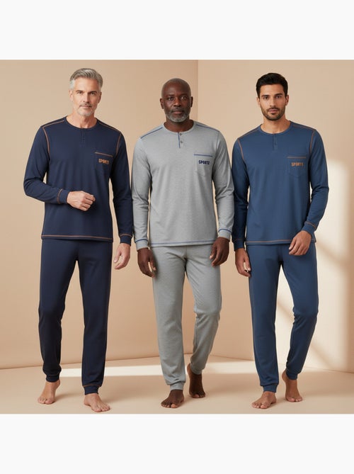 Ozabi herenpyjama set van 3, katoen gevoerd fleece, geknoopte kraag - Kiabi Ozabi herenpyjama set van 3, katoen gevoerd fleece, geknoopte kraag - Kiabi