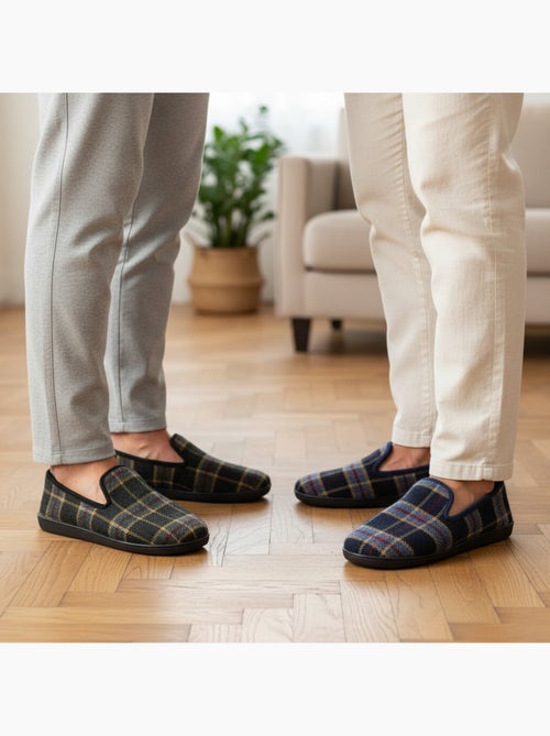 Ozabi pack de 2 paires pantoufles charentaises homme fabriquées en espagne - Kiabi Ozabi pack de 2 paires pantoufles charentaises homme fabriquées en espagne - Kiabi